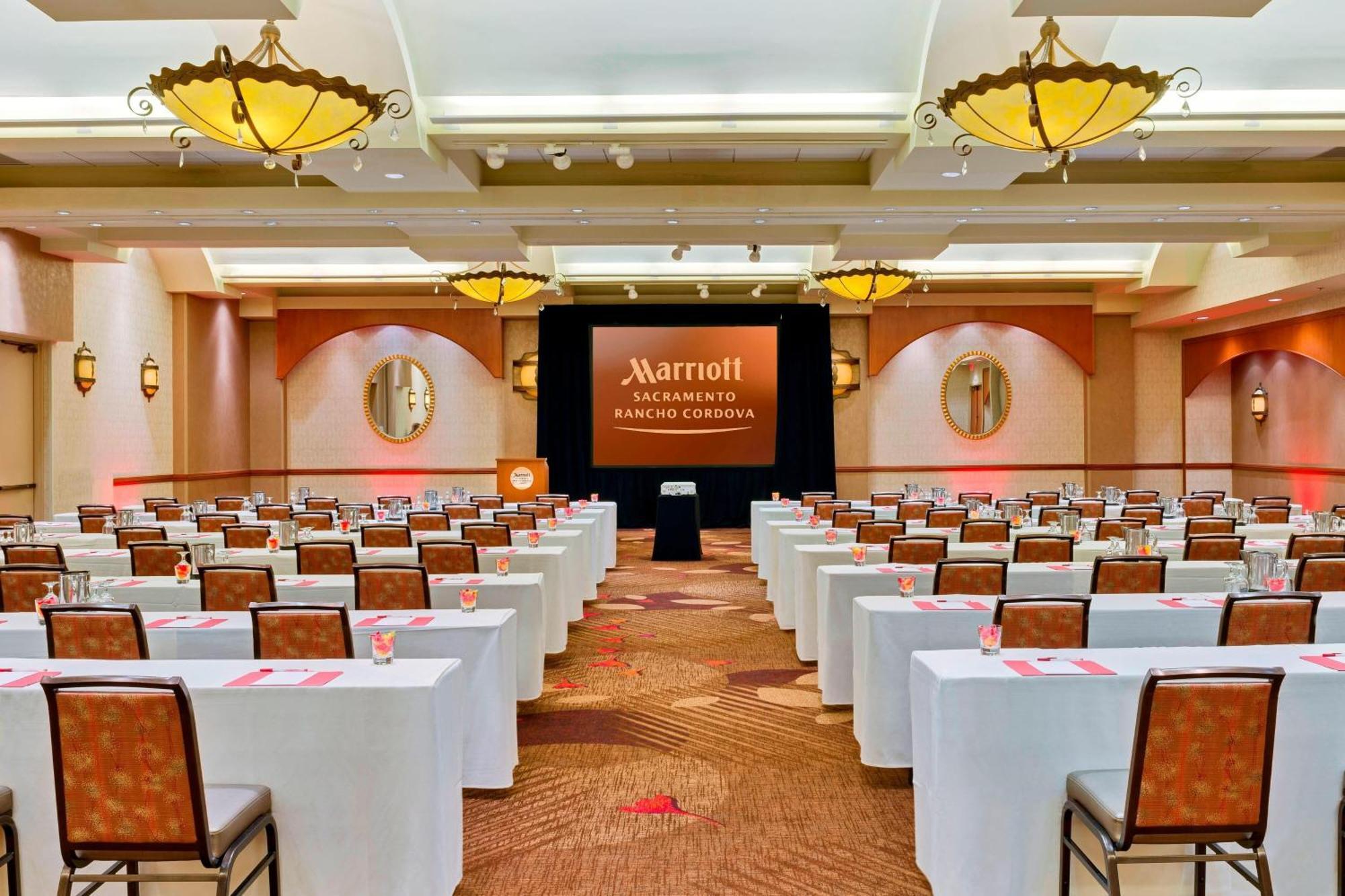 Sacramento Marriott Rancho Cordova Hotel Bagian luar foto